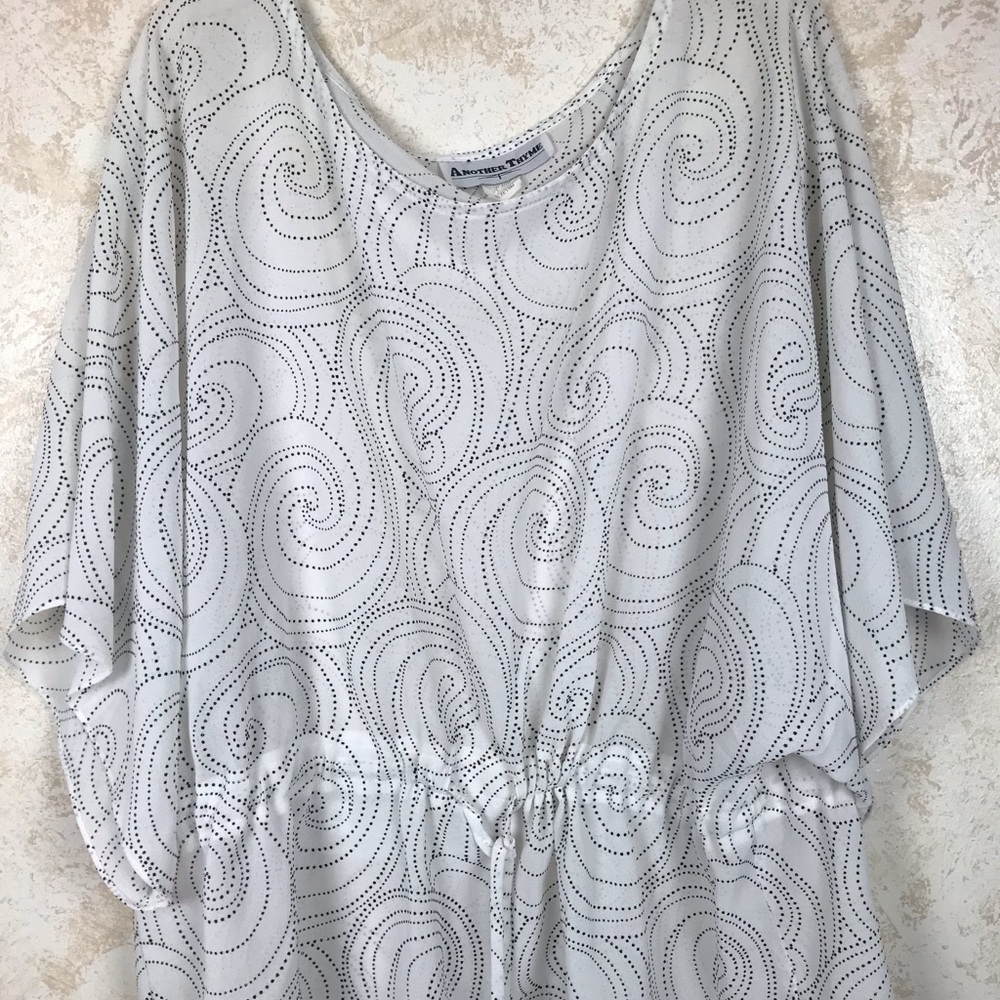 White Blouse with Black swirl accents size 16W